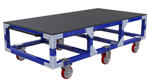 Pallet table cart 96 x 50 inch with a max loading capacity of 2720 kg / 6000 lbs.
