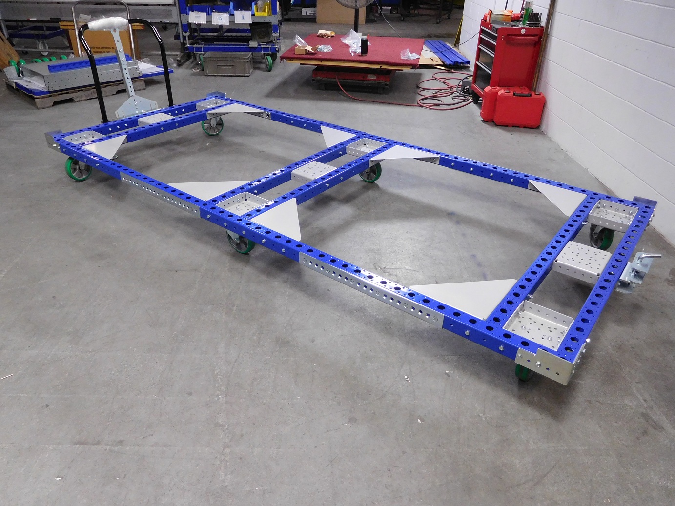 Tugger Cart 3710 x 1610 mm