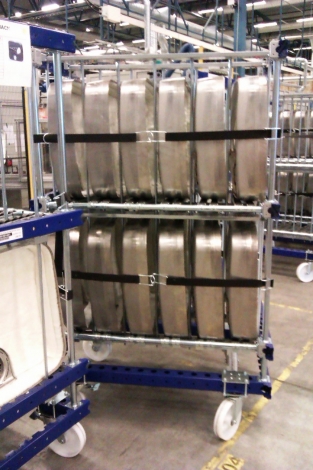 Kit Cart with Rollers and Dividers