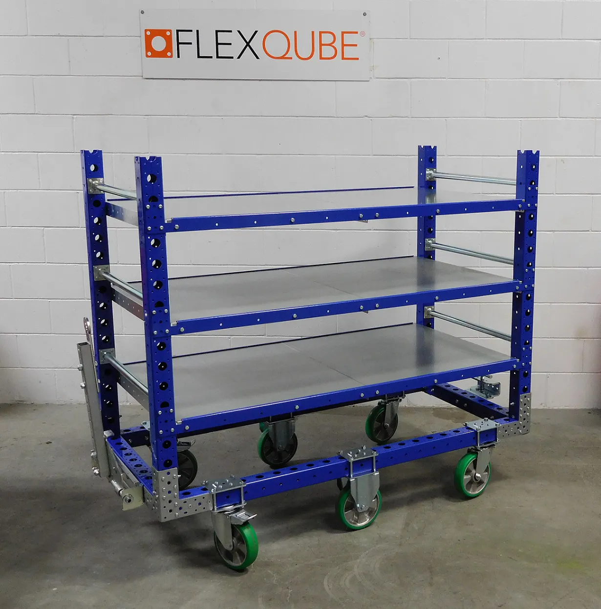 Flat Shelf Cart 66 x 33 inch (1680 x 840 mm)