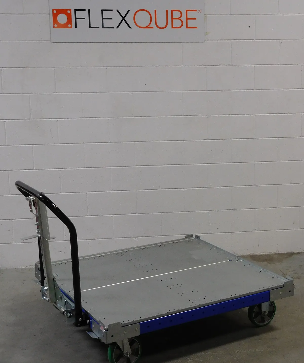 Flat Deck Tugger Cart 50 x 50 inch