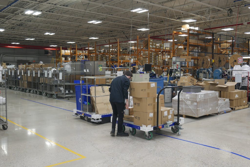 FlexQube eQart AGV at Signify