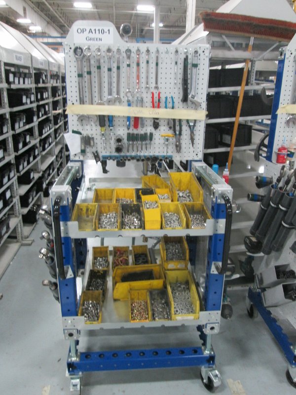 AGCO improves productivity and ergonomics with 35 new tool carts from FlexQube!