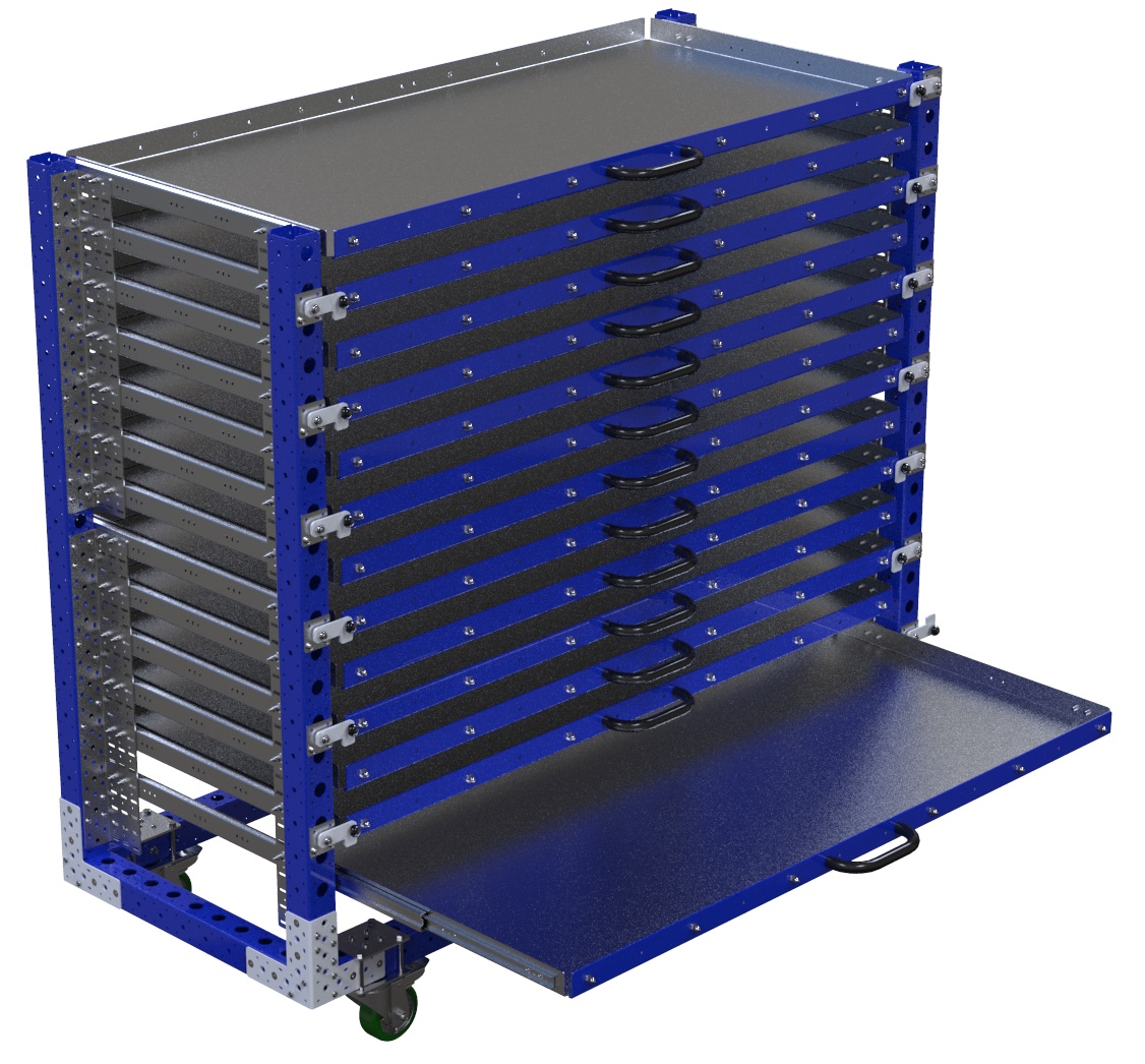 Wagen mit ausziehbaren Regalen – 770 × 1820 mm